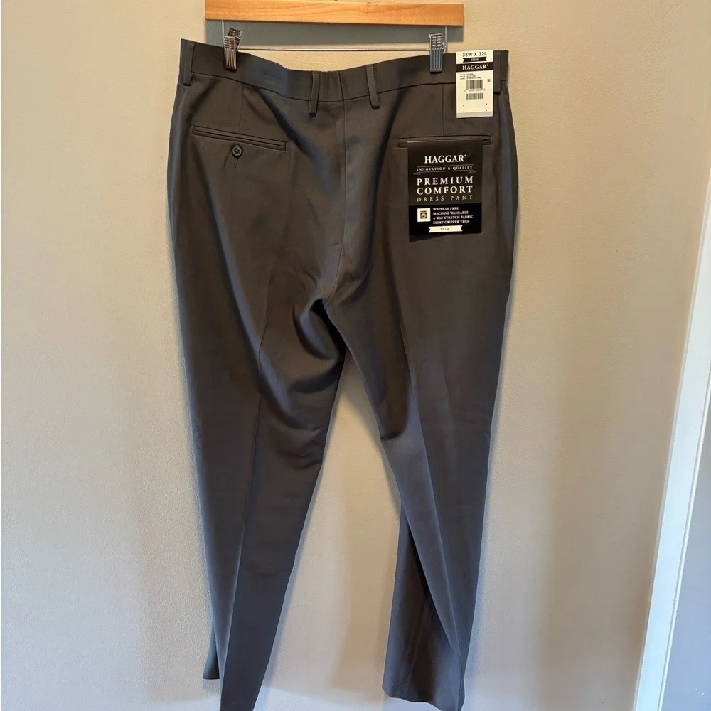 NWT Haggar Premium Comfort Slim Dress Pants 38x32